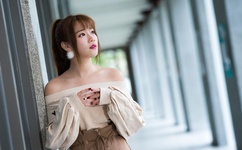 叫出来就给你 我想听